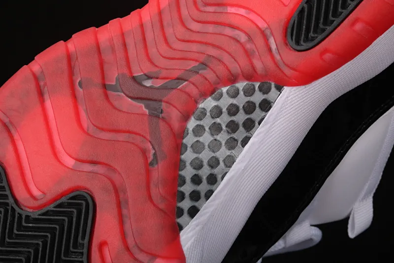 All Categories Air Jordan Jordan Series Basketball Shoes Air Jordan 11 Pure Original Version Air Jordan 11 Retro Low AJ11 Joe 11 Patent Leather Black Red Low Top Real Standard Real Carbon AV2187-160